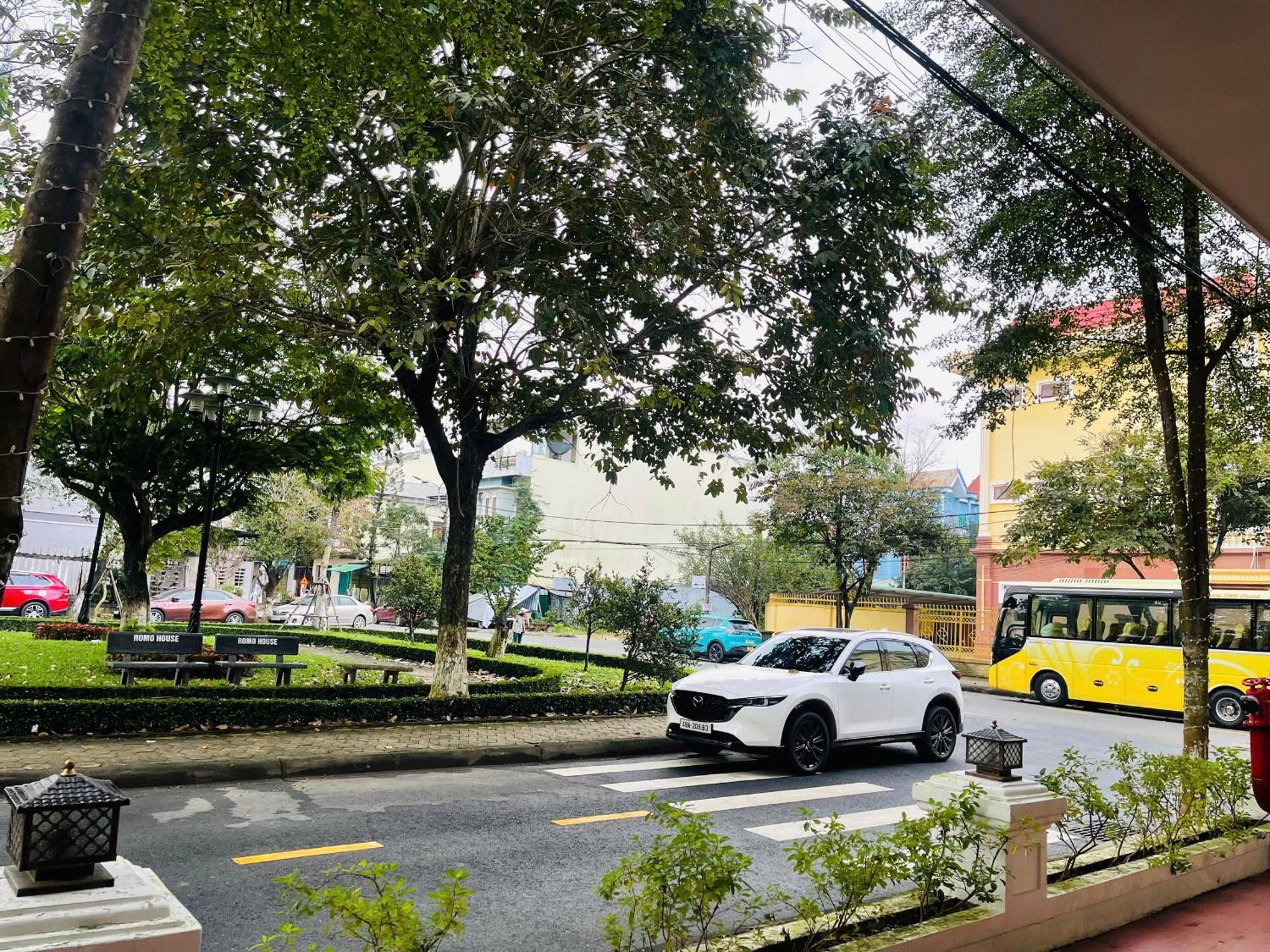 Hotel Khach San Romo Quang Ngai Zewnętrze zdjęcie