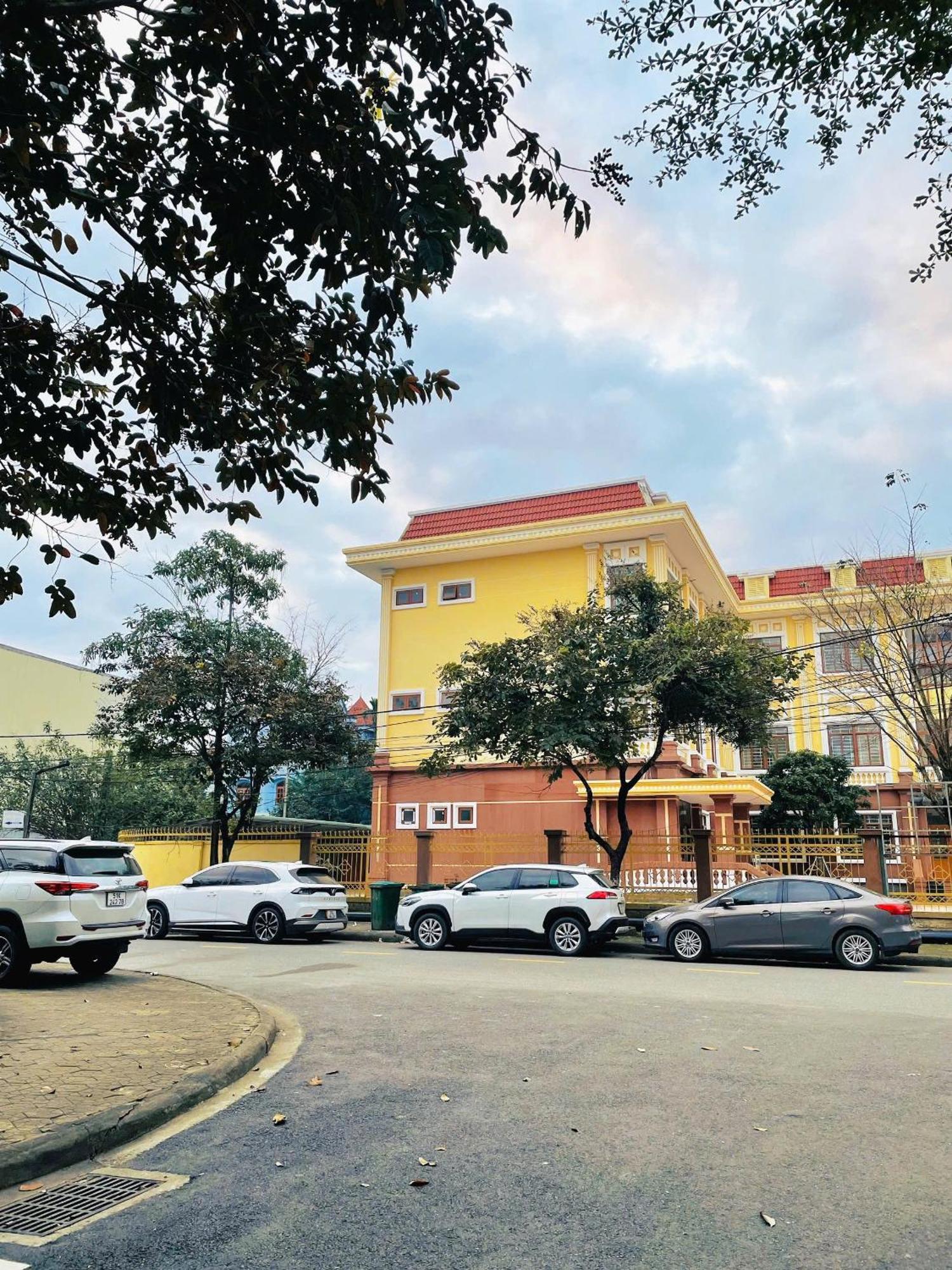 Hotel Khach San Romo Quang Ngai Zewnętrze zdjęcie
