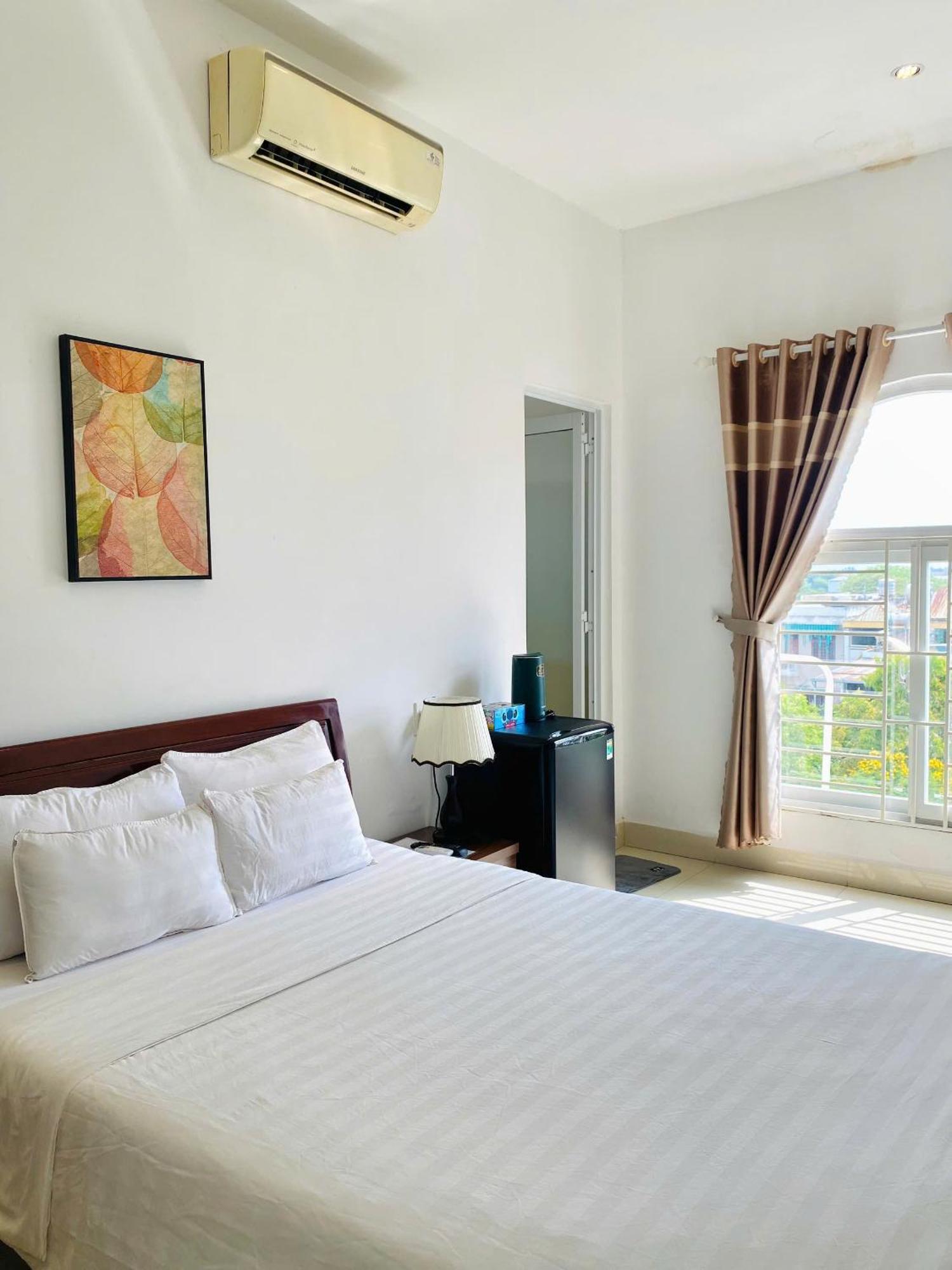 Hotel Khach San Romo Quang Ngai Zewnętrze zdjęcie